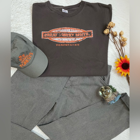 Vtg y2k Delta Great Smoky Mnts. Tennessee short sleeve tee - Picture 13 of 13